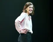 Rosamund Pike stays calm after phone alarm disrupts her West End play