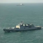 Russian frigate fires warning shots at yacht in English Channel, MoD investigates