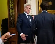 Senate Republicans reject Iran war powers measure after Trump pressure