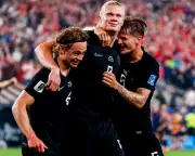 Senegal shock Norway 2-1 to top World Cup Group I