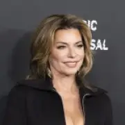 Shania Twain says she's not a feminist, claims vulnerable men need protection too