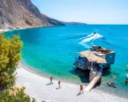 Share Your Greek Holiday Experience for a Chance to Win £200