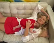 Shark attack survivor Leah Stewart wakes from coma, says 'I love you'