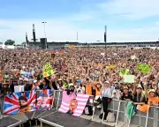 Silverstone British GP Set to Break F1 Attendance Record with 570,000 Fans