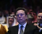 SpaceX IPO Makes Elon Musk World's First Trillionaire, Raises $85.7bn