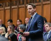 Starmer seeks advice on whether immigration minister broke protocol