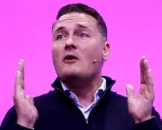 Streeting's Plan to Ban Private Equity Sharks from Social Care Dropped from Labour Manifesto