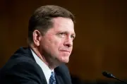 Trump Nominates Jay Clayton for Top Intel Post Amid Controversy