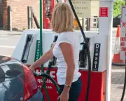 UK Inflation Steady at 2.8%, Easing Iran War Impact Fears