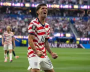 USA's dominant World Cup win over Paraguay marks historic milestone