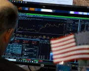 Wall Street Hits Record High Amid US-Iran Peace Deal Optimism