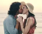 Wanderlove: The Holiday Romance Trend That's Here to Stay in 2026
