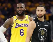 Warriors plot LeBron James, Stephen Curry, Anthony Davis superteam after Green opt-out