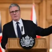 What happens if Keir Starmer resigns and would it trigger a general election?