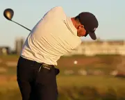 Wyndham Clark leads US Open by six shots entering final round