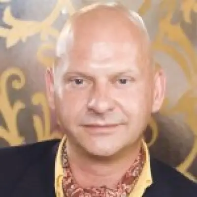 Calvin Hayes, Johnny Hates Jazz co-founder, dies at 63 after collapsing at home