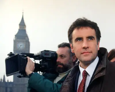 Dermot Murnaghan, veteran UK news anchor, dies aged 68 from prostate cancer