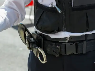 East London Boots Raided: £10,000 Stolen, Five Arrested