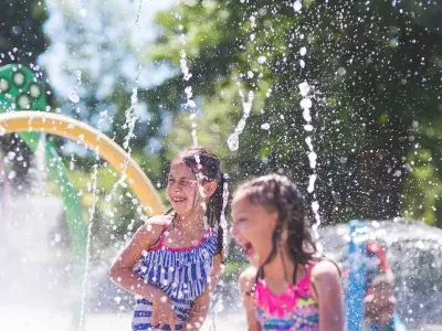 East London Splash Park with Inflatable Obstacle Course a Must-Visit
