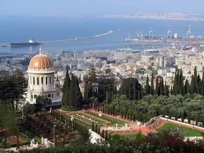 Hackney council votes to review twinning with Israeli city Haifa
