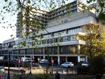 Humanitarian worker monitored in London after potential Ebola exposure