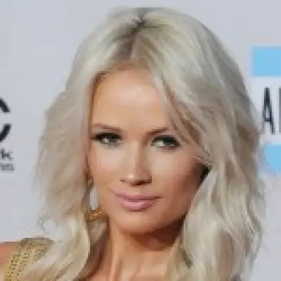 Lauren Bennett, Lmfao and G.R.L. singer, dies aged 37