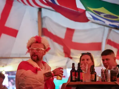 London pubs open late for England v Mexico World Cup match at 1am Monday