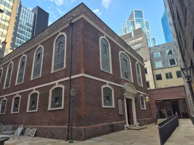 London's oldest synagogue Bevis Marks creates developer guide to protect from skyscrapers