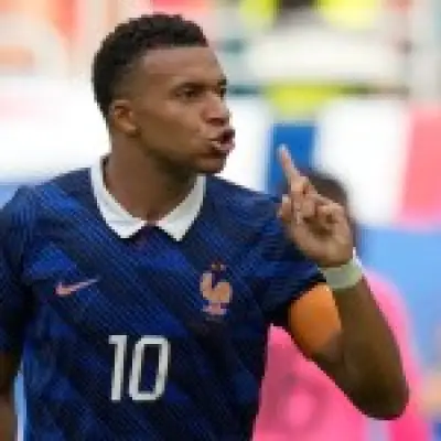 Mbappe Predicts Messi Will Score in World Cup Final Despite France Defeat