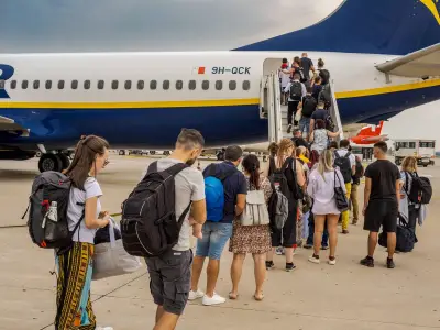 Ryanair warns Brits of long queues at 15 EU airports due to EES system