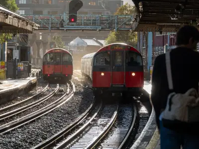 Spanish vandals fined for graffiti on London Underground trains