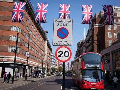 TfL official urges England-wide 20mph default, says ministers 'hesitant' on road safety