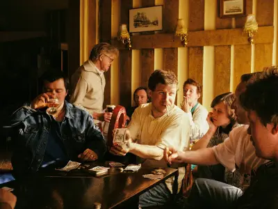 Vintage London pub photos from 70s, 80s and 90s spark nostalgia