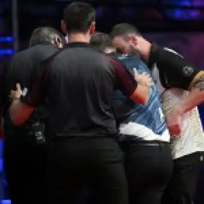 World Matchplay Darts suspended after Cameron Menzies medical issue on stage