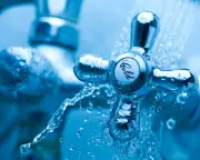 82-year-old NC woman survives 9 days trapped in bathtub after fall