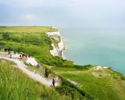 A Pilgrim's Walk: From Canterbury Cathedral to the White Cliffs of Dover