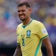 Alan Shearer warns Arsenal: Bruno Guimaraes won't come cheap as Newcastle set £90m price