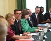 Andy Burnham's Oxbridge-heavy cabinet: social mobility or lack of progress?