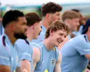 Anthony Gordon: England winger on self-improvement, Azteca win, and Tuchel