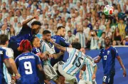 Argentina Thrash Cape Verde 5-0 in World Cup Last 32