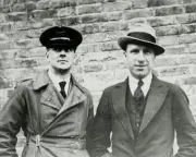 Aviation hero's secret granddaughter uncovered after 80 years