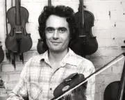 Barry Dransfield, pioneering English folk fiddler, dies aged 79