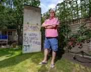 Berlin Wall fragment in south London garden sparks planning row