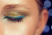 Best Glitter and Sparkly Festival Makeup for Summer 2025