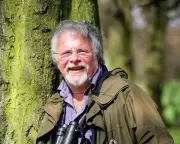 Bill Oddie, comedian and wildlife expert, dies at 85