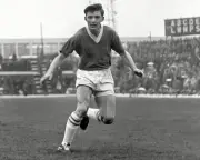 Bobby Tambling obituary: first sighting of Chelsea striker buying cigarettes