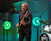 Bruce Foxton, the Jam bassist, reveals Parkinson's diagnosis