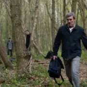 Cain Dingle broken as Monty's death looms in Emmerdale spoiler video