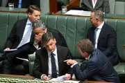 Coalition's own communications failures undermine Telstra outage attacks