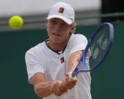 Cruz Hewitt, son of Lleyton, reaches boys' Wimbledon final without dropping a set